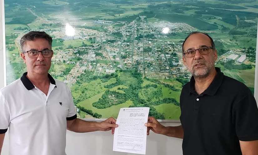 Tonin Garcia anuncia para Ibiraci (MG) a instalação da indústria Pé de Ferro