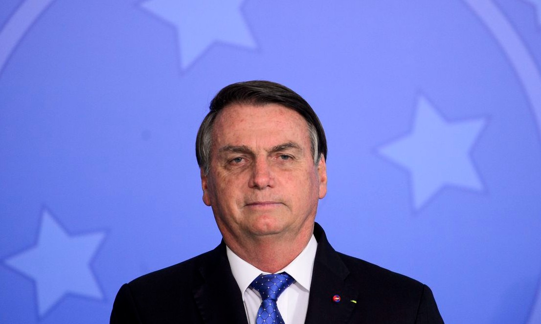 Bolsonaro afirma que governo federal não vai comprar vacina CoronaVac