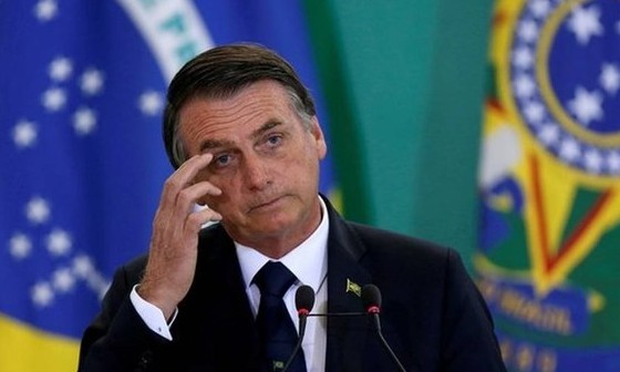 Bolsonaro prorroga programa para redução de jornada e salários pela 3ª vez