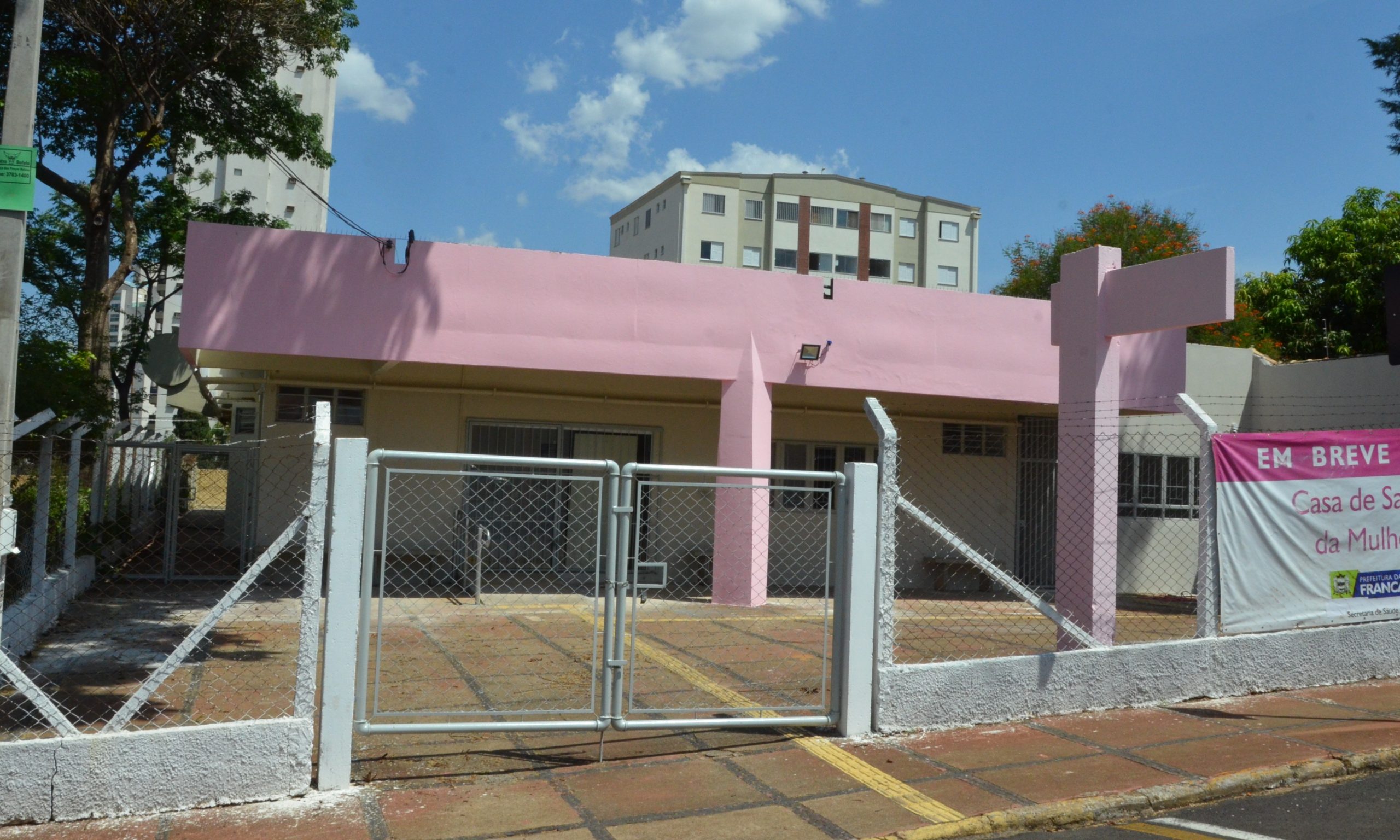 Casa da Mulher Francana completa seu 1º ano e recebe pequenas melhorias