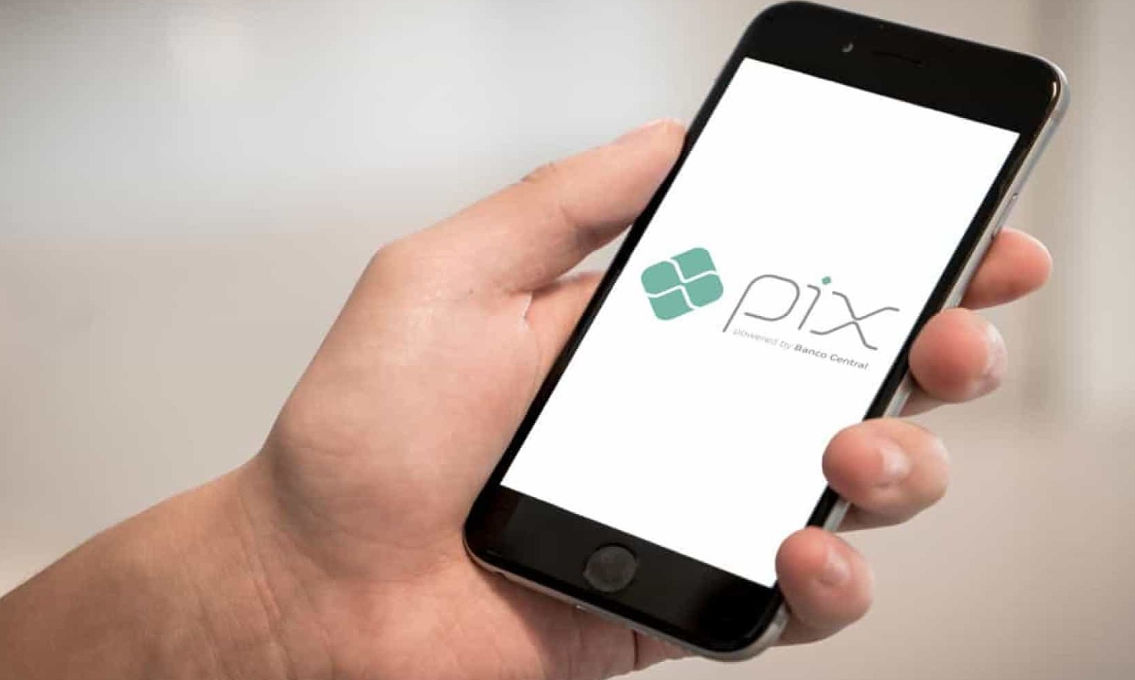 Procon pede explicações a Mercado Pago e NuBank sobre cadastros no Pix