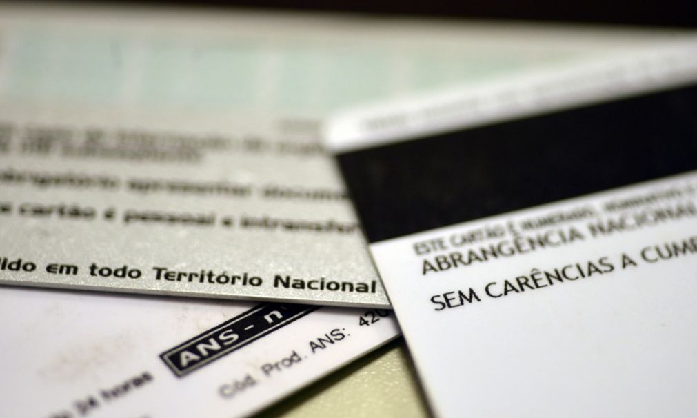 ANS recebeu quase 15 mil queixas relacionadas à covid-19 desde março
