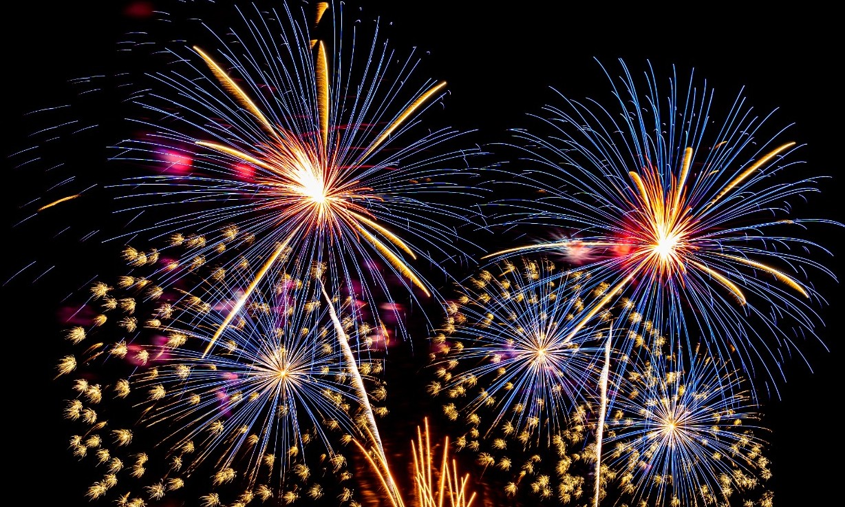 Fogos de artifício com estampidos são proibidos em Franca. Evite problema