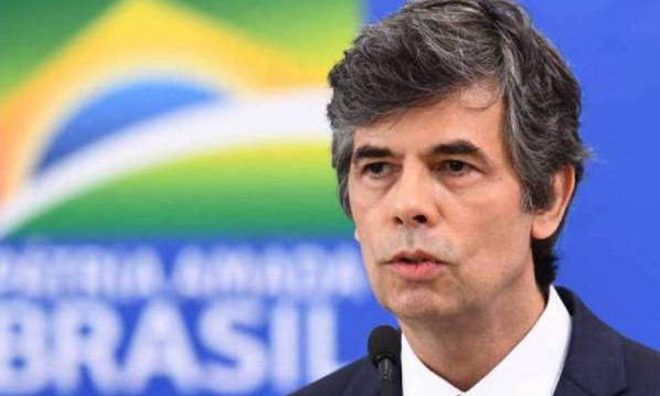Teich diz que mortes por Covid-19 são subnotificadas e devem estar em 230 mil