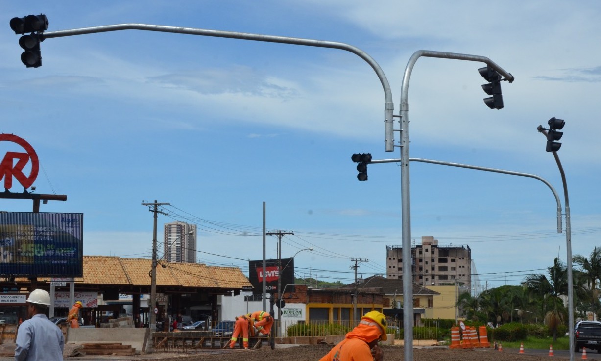 Gilson de Souza deve entregar complexo da Champagnat até amanhã