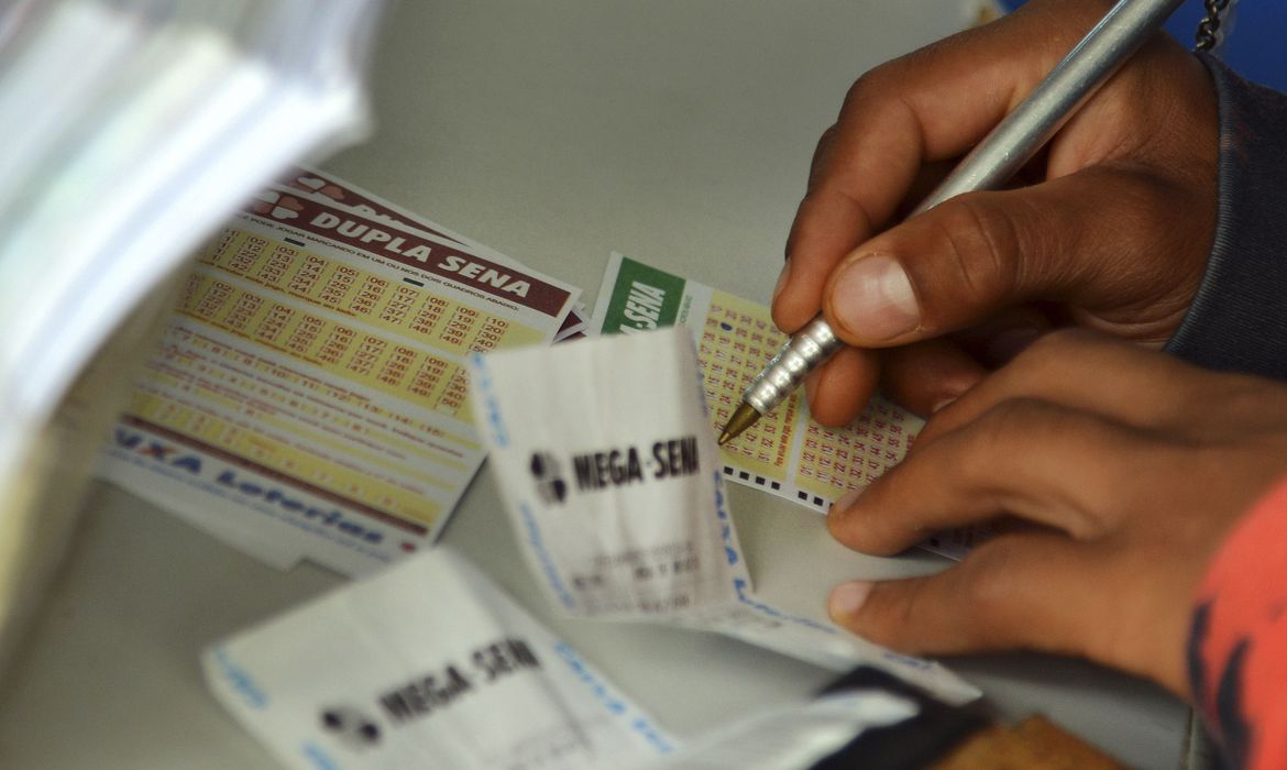 Apostas da Mega-Sena podem ser feitas até às 19h deste sábado
