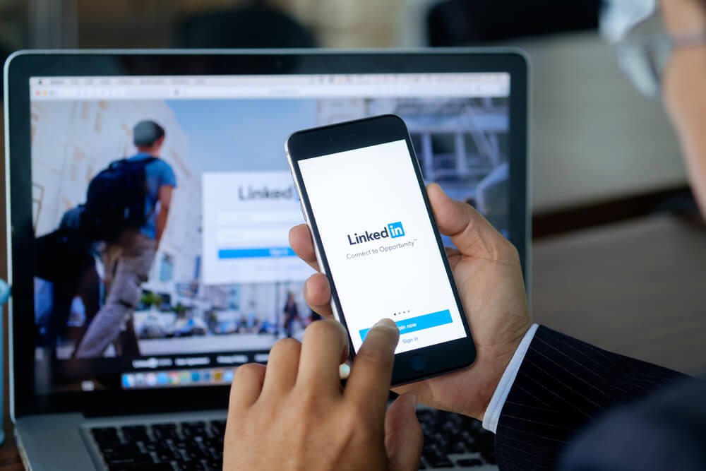 Aprenda a preparar um perfil que chame atenção e tenha mais chances no mercado de trabalho